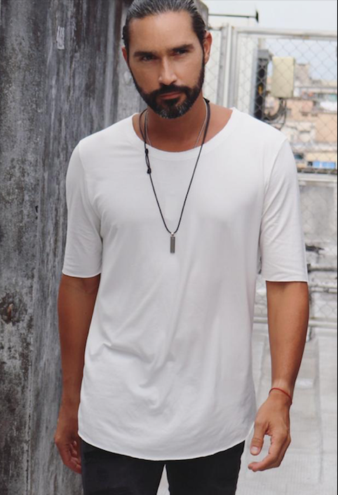 White URBAN T-shirt