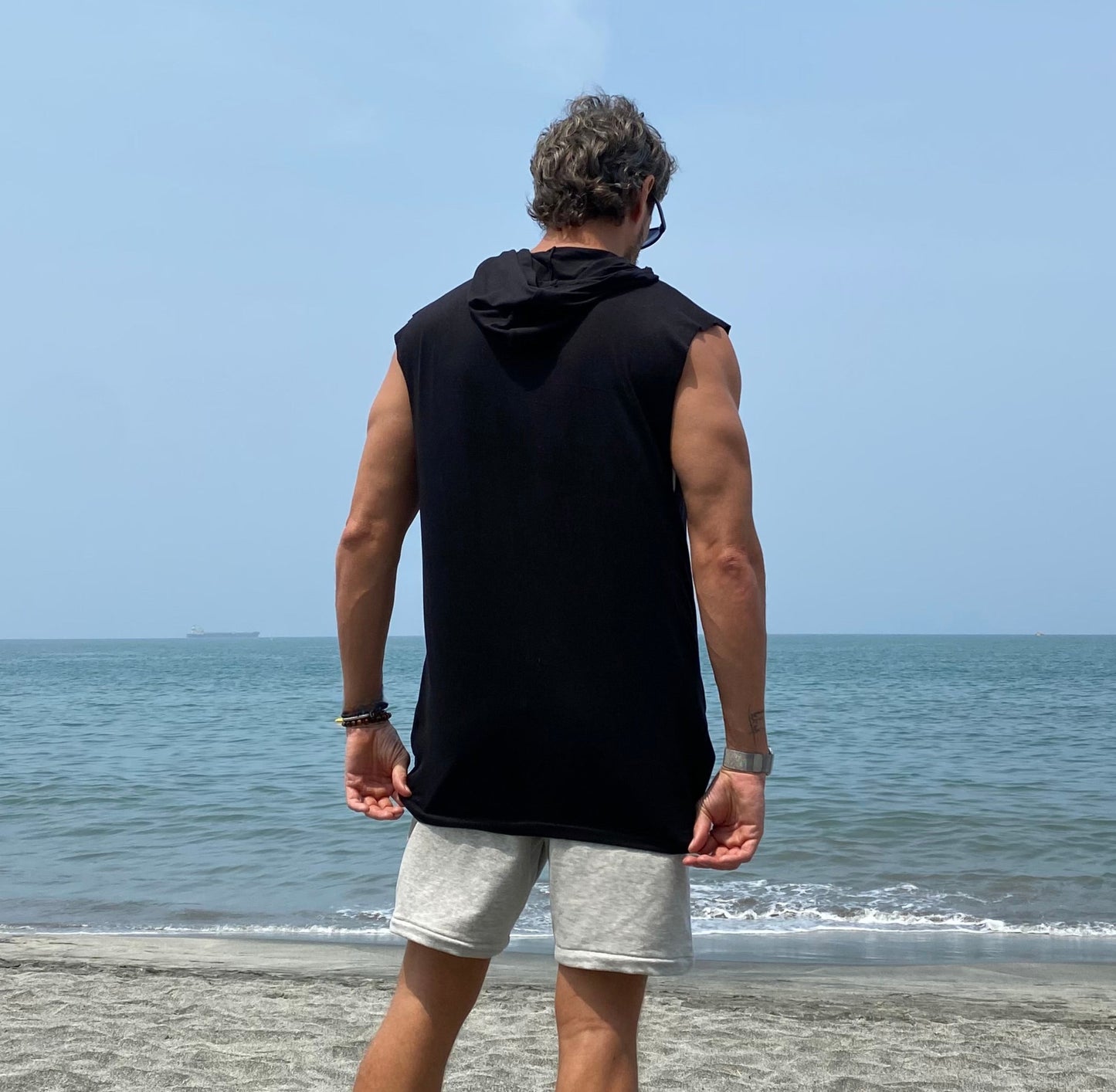 Muscle Hoodie Negra