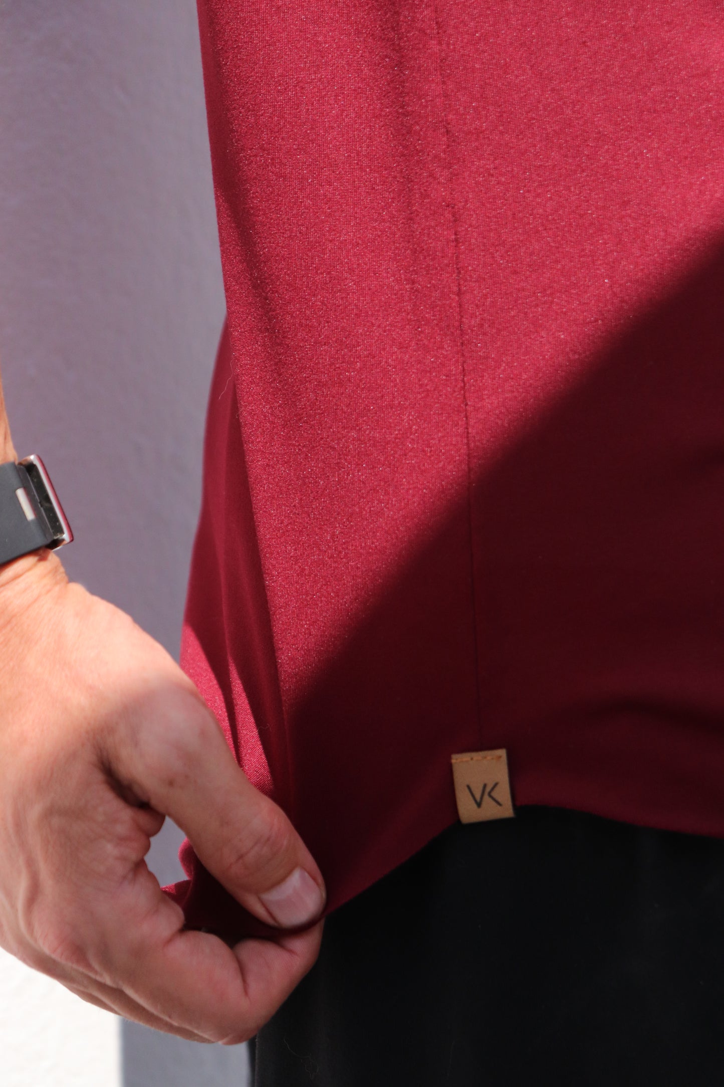 Camiseta URBAN Vinotinto