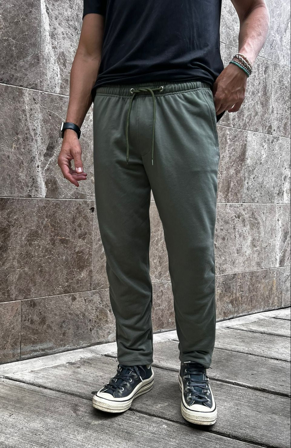 Pantalón JOGGER Classic Verde Oliva
