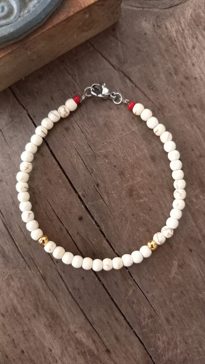 BINDÚ Howlite Bone Bracelet 4mm