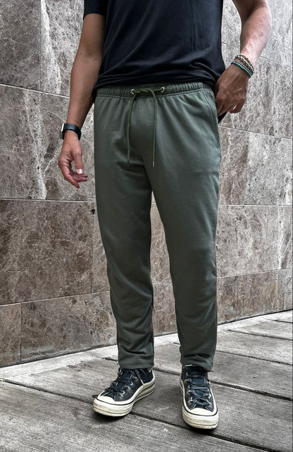 Pantalón JOGGER Classic Verde Oliva
